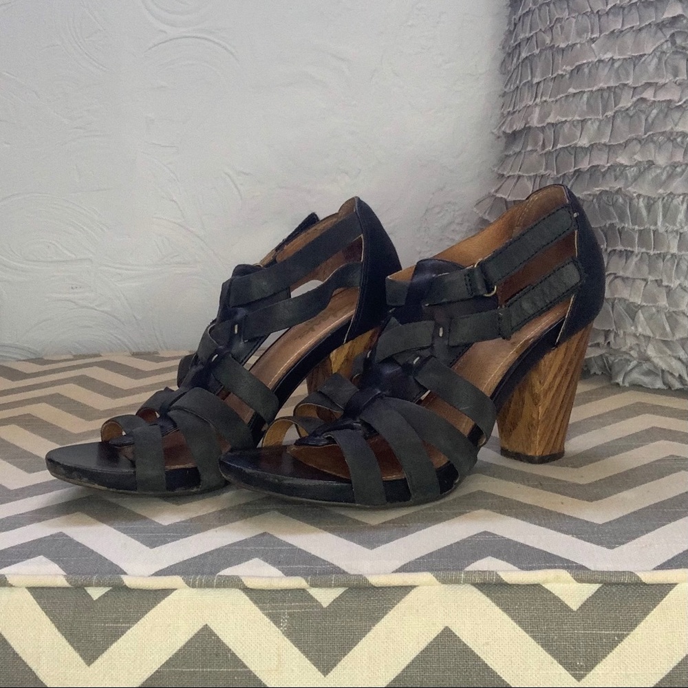 Strapped heeled leather sandals